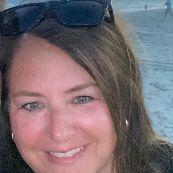 Meet your Posher, Daphanie - Picture 1 of 1